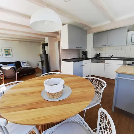 Kienhus Holiday home *
